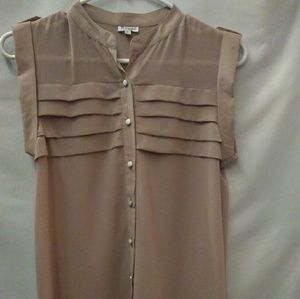 Sleeveless Blouse